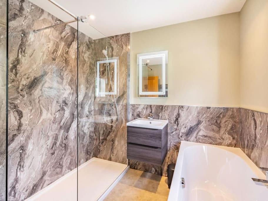 Northdene - 5 Star Lake District Cottage Cockermouth Extérieur photo